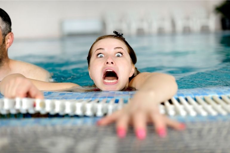 Overcoming fear of water through rocket swim private swimming lesson in toronto